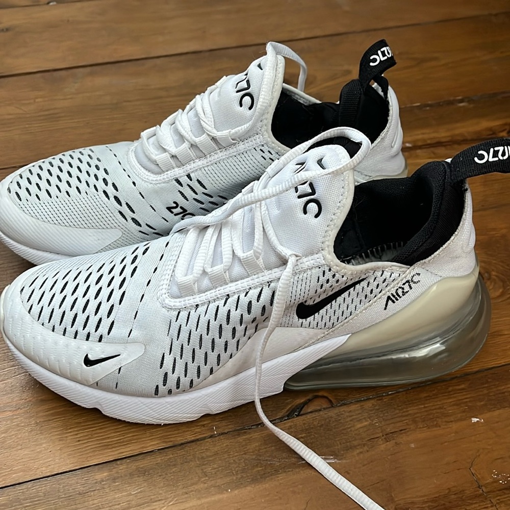 Nike Air270